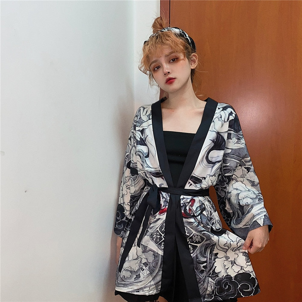 Kimono court japonais femme | Monsutā
