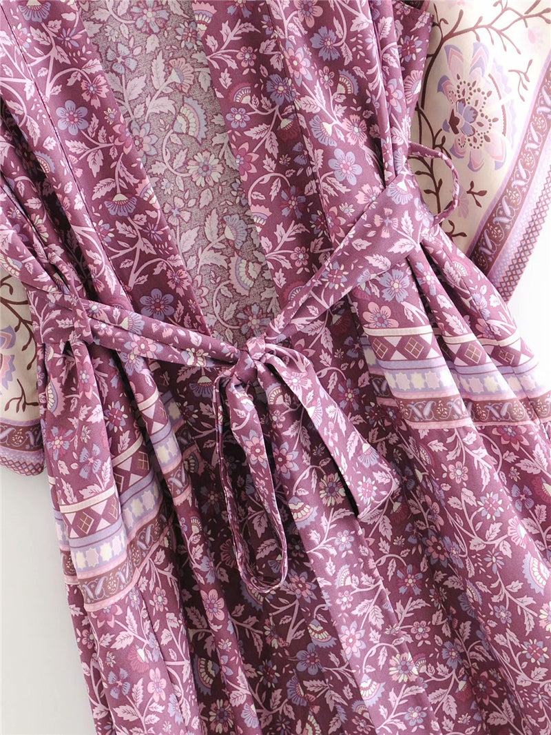 Kimono long femme fleuri violet | Utsukushī chīsana hana