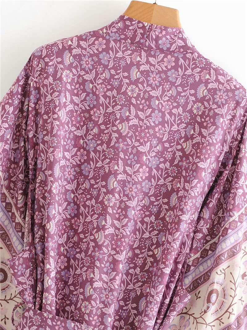 Kimono long femme fleuri violet | Utsukushī chīsana hana