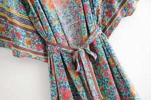 Kimono long femme fleuri bleu | Utsukushī hana
