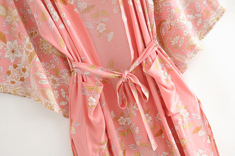 Kimono long femme fleuri rose | Hana no Koeda