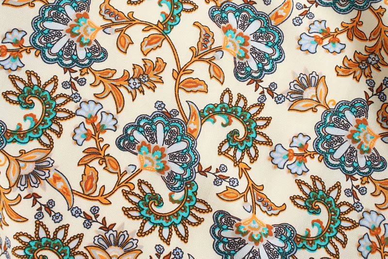 Kimono long femme fleuri beige | Chīsana hana