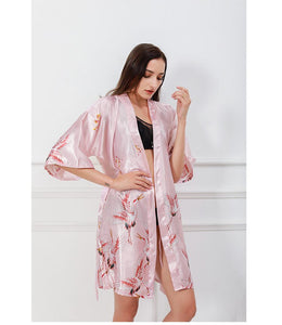 Kimono de nuit satin femme rose | Furamingo
